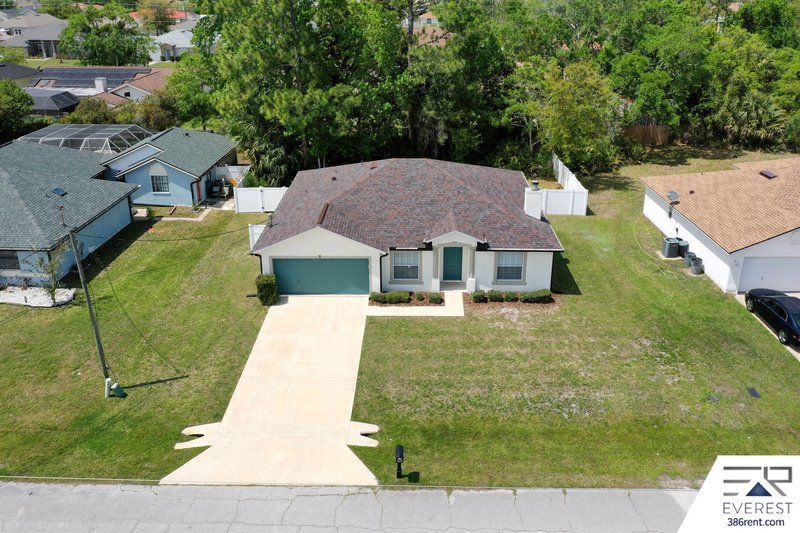 FULLY FENCED 3/2/2 IN THE HEART OF PALM COAST property image