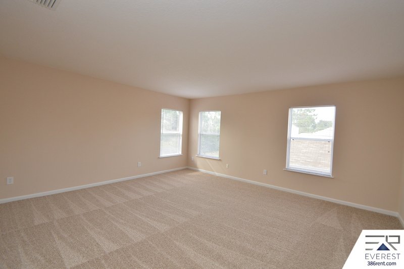 FULLY FENCED, 2 STORY 4/2.5/2 IN POPULAR LEHIGH WOODS property image