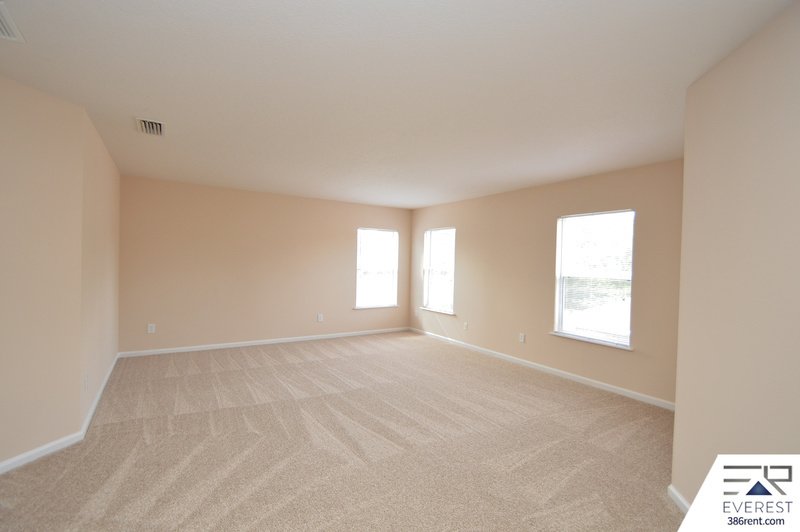 FULLY FENCED, 2 STORY 4/2.5/2 IN POPULAR LEHIGH WOODS property image