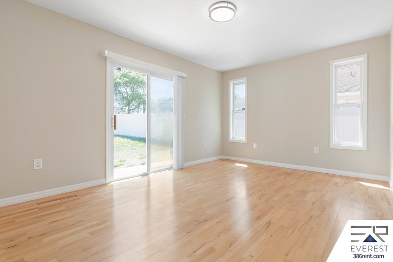 FULLY FENCED 2/2/2 IN DESIRABLE PALM HARBOR property image