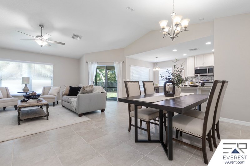 FULLY FENCED, LIKE NEW 3/2/2 IN DESIRABLE PINE LAKES property image