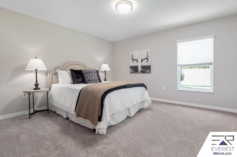 FULLY FENCED, LIKE NEW 3/2/2 IN DESIRABLE PINE LAKES property image