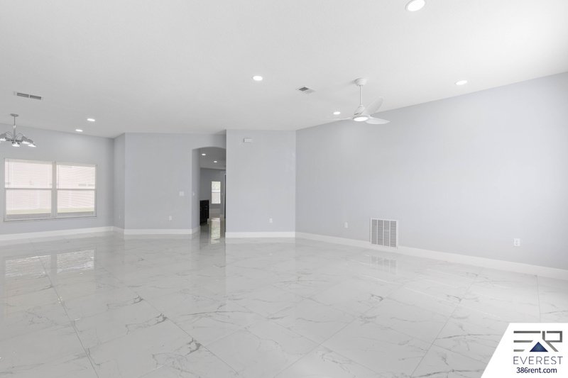 FULLY FENCED, CUSTOM BUILT 3/2/2 IN DESIRABLE INDIAN TRAILS property image