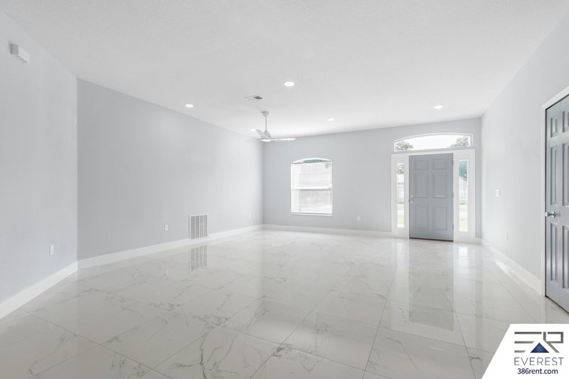 FULLY FENCED, CUSTOM BUILT 3/2/2 IN DESIRABLE INDIAN TRAILS property image