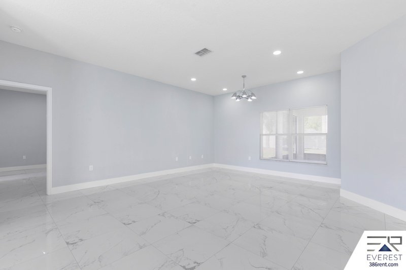 FULLY FENCED, CUSTOM BUILT 3/2/2 IN DESIRABLE INDIAN TRAILS property image