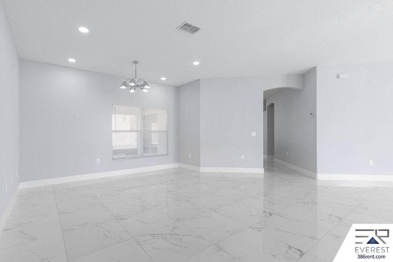 FULLY FENCED, CUSTOM BUILT 3/2/2 IN DESIRABLE INDIAN TRAILS property image