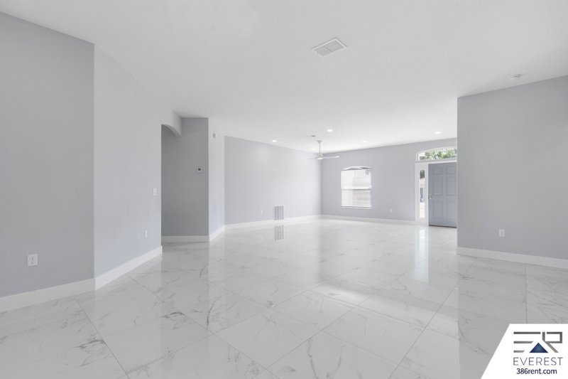 FULLY FENCED, CUSTOM BUILT 3/2/2 IN DESIRABLE INDIAN TRAILS property image