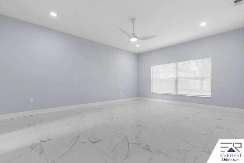 FULLY FENCED, CUSTOM BUILT 3/2/2 IN DESIRABLE INDIAN TRAILS property image