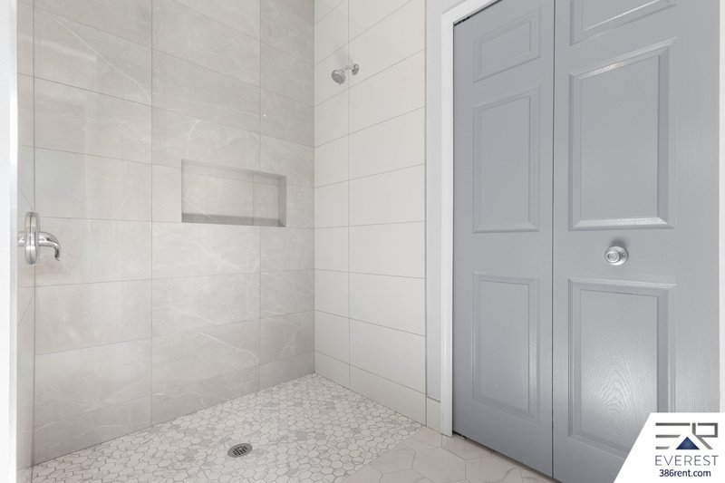 FULLY FENCED, CUSTOM BUILT 3/2/2 IN DESIRABLE INDIAN TRAILS property image