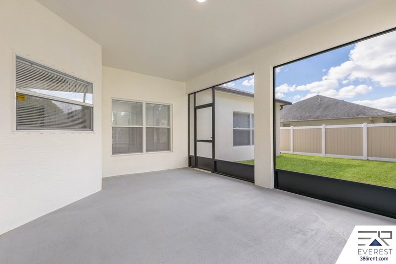 FULLY FENCED, CUSTOM BUILT 3/2/2 IN DESIRABLE INDIAN TRAILS property image