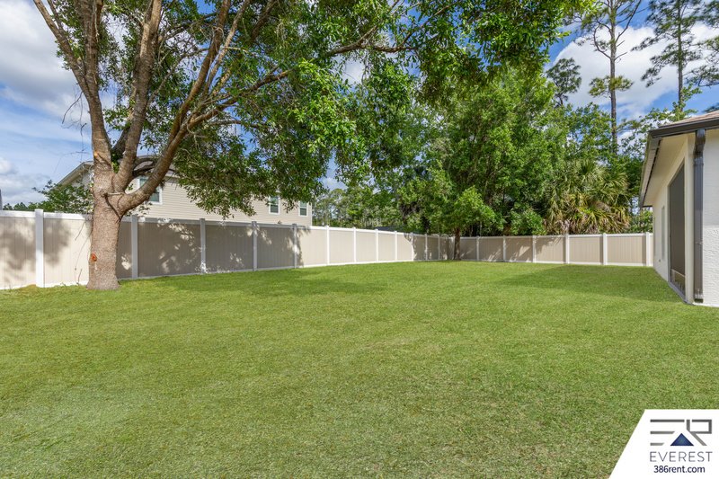 FULLY FENCED, CUSTOM BUILT 3/2/2 IN DESIRABLE INDIAN TRAILS property image