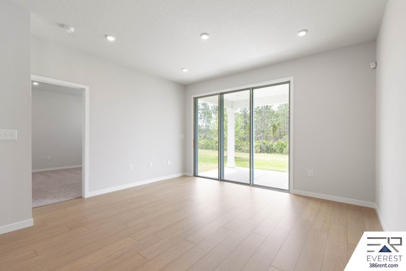 BRAND NEW 3/2/2 IN SEMINOLE PALMS COMMUNITY property image