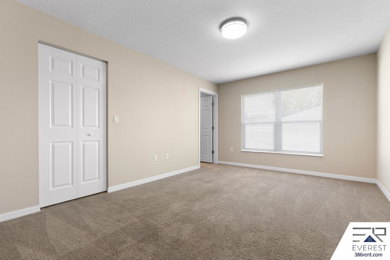 FULLY FENCED, LIKE NEW 3/2/1 IN DESIRABLE MATANZAS WOODS property image