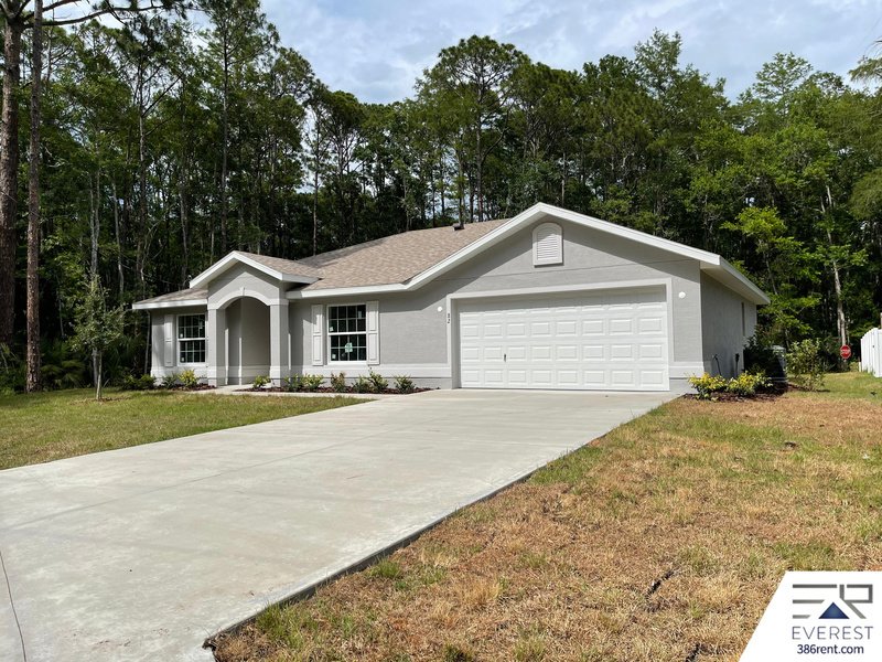 LIKE NEW 4/2/2 ON A CUL DE SAC IN BEAUTIFUL SEMINOLE WOODS property image