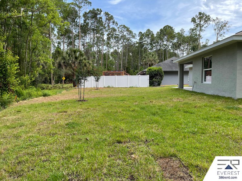LIKE NEW 4/2/2 ON A CUL DE SAC IN BEAUTIFUL SEMINOLE WOODS property image