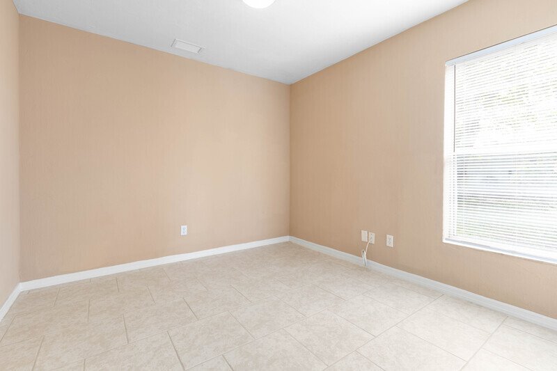 FULLY FENCED 3/2/2 IN FAMOUS DAYTONA BEACH property image