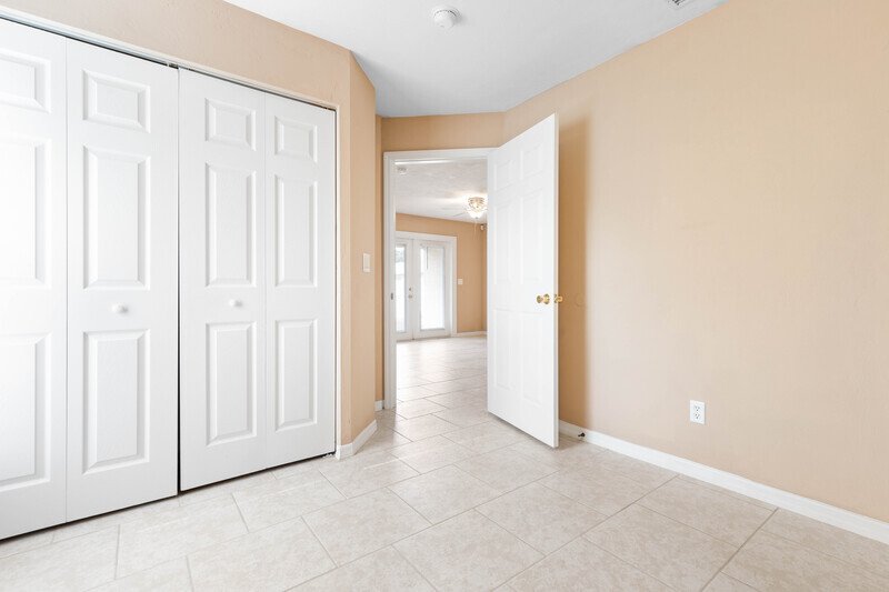 FULLY FENCED 3/2/2 IN FAMOUS DAYTONA BEACH property image