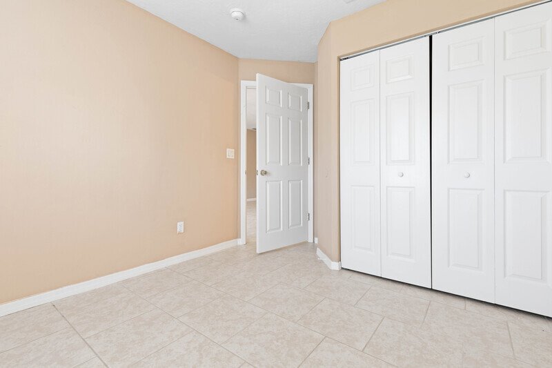 FULLY FENCED 3/2/2 IN FAMOUS DAYTONA BEACH property image