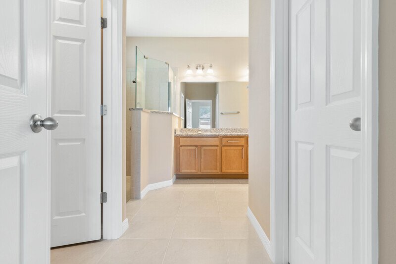 FULLY FENCED, LIKE NEW 3/2/2 IN DESIRABLE PINE GROVE property image