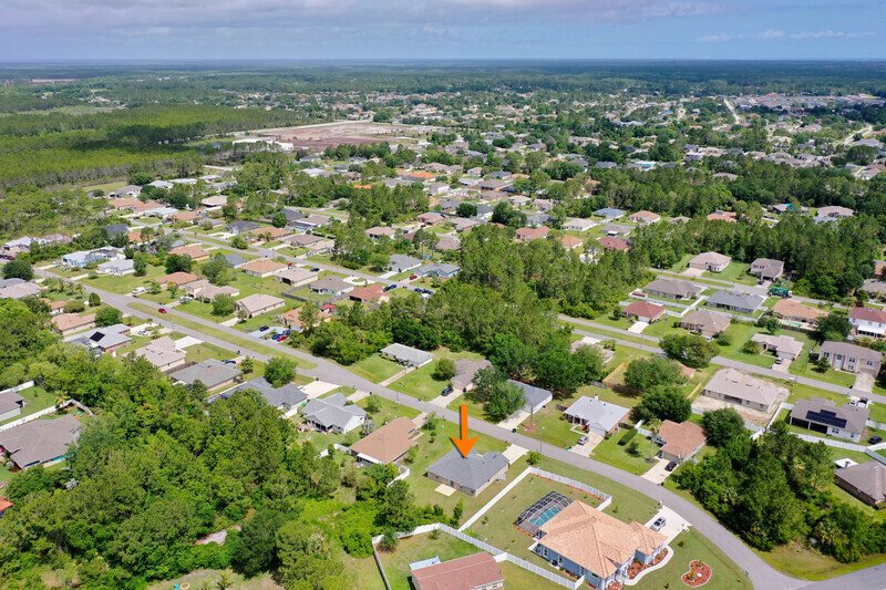 INVITING 3+DEN/2/2 IN DESIRABLE INDIAN TRAILS property image