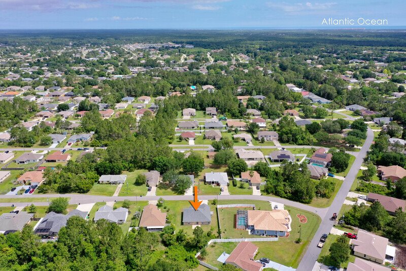 INVITING 3+DEN/2/2 IN DESIRABLE INDIAN TRAILS property image