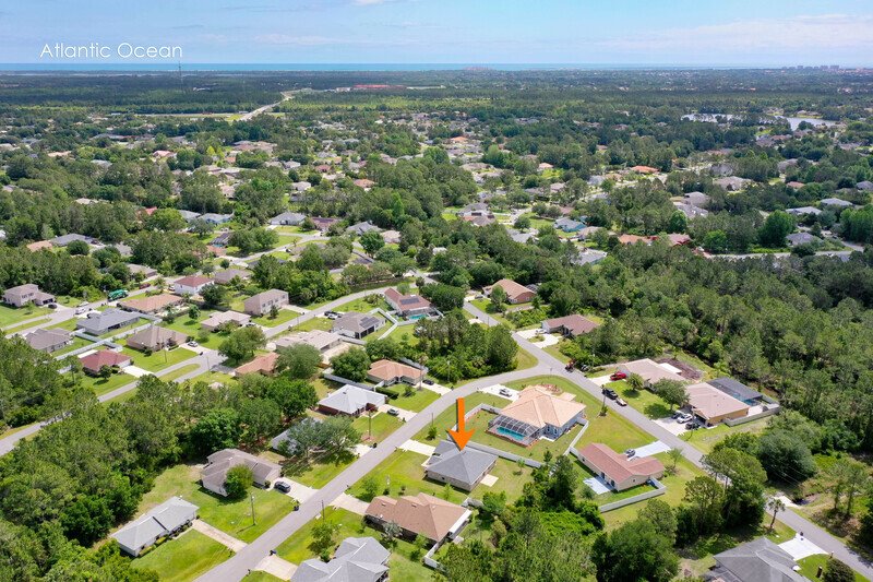 INVITING 3+DEN/2/2 IN DESIRABLE INDIAN TRAILS property image