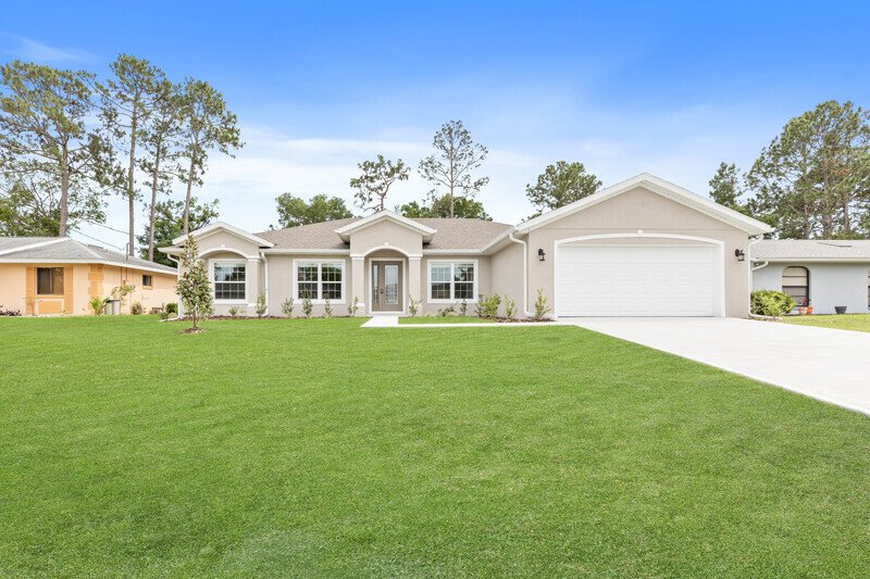 FULLY FENCED, LIKE NEW 4/2/2 IN DESIRABLE PINE LAKES property image