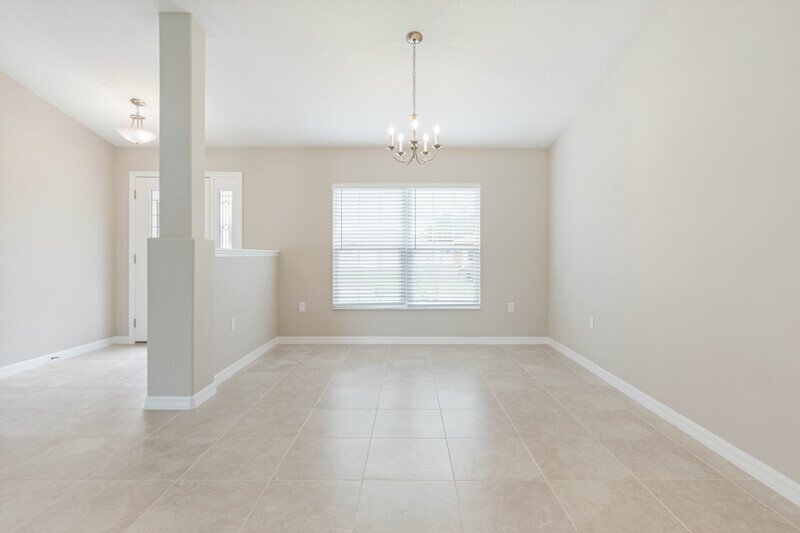 FULLY FENCED, LIKE NEW 4/2/2 IN DESIRABLE PINE LAKES property image