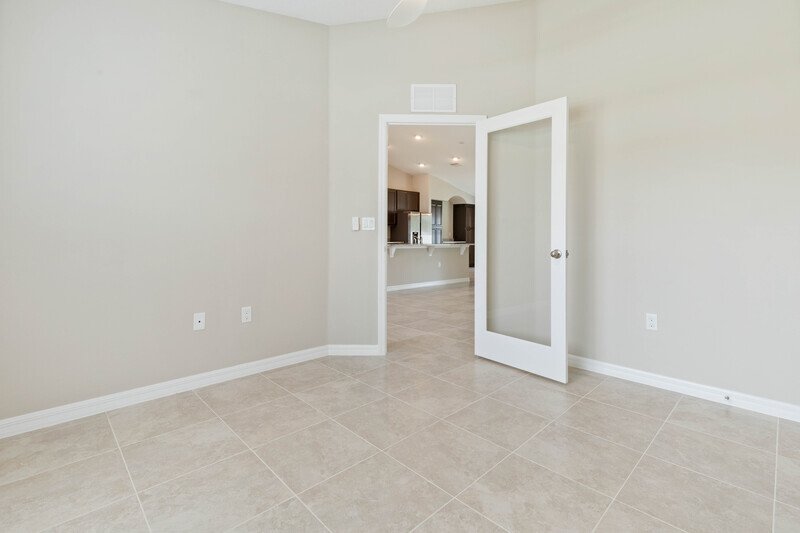 FULLY FENCED, LIKE NEW 4/2/2 IN DESIRABLE PINE LAKES property image