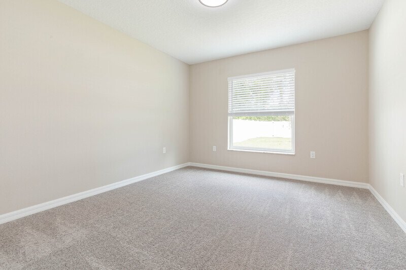 FULLY FENCED, LIKE NEW 4/2/2 IN DESIRABLE PINE LAKES property image