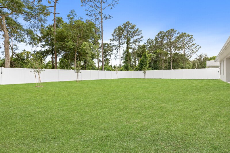 FULLY FENCED, LIKE NEW 4/2/2 IN DESIRABLE PINE LAKES property image