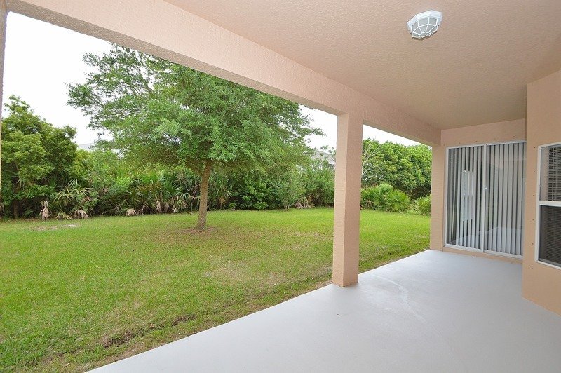 SPACIOUS 4/2/2 IN DESIRABLE MATANZAS WOODS property image