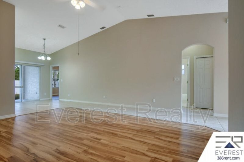 FULLY FENCED 3/2/2 TOWN HOME IN THE HEART OF PALM COAST property image