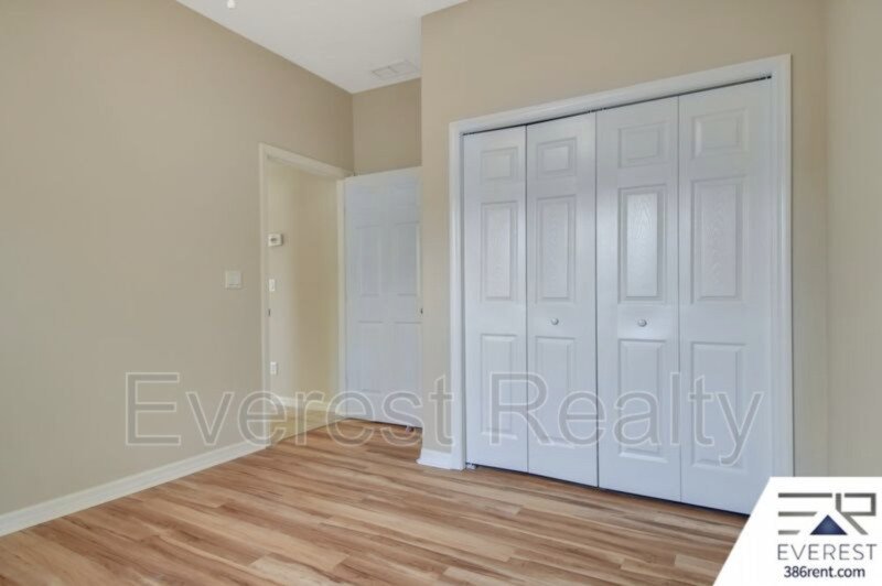 FULLY FENCED 3/2/2 TOWN HOME IN THE HEART OF PALM COAST property image