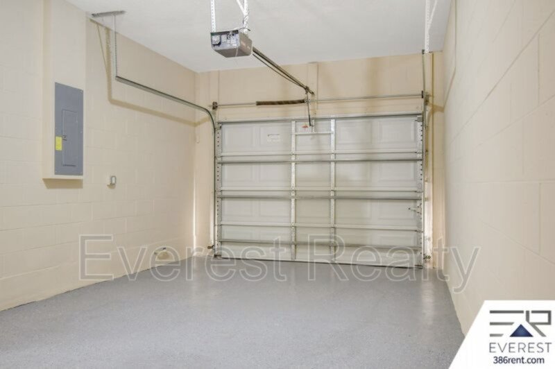 FULLY FENCED 3/2/2 TOWN HOME IN THE HEART OF PALM COAST property image