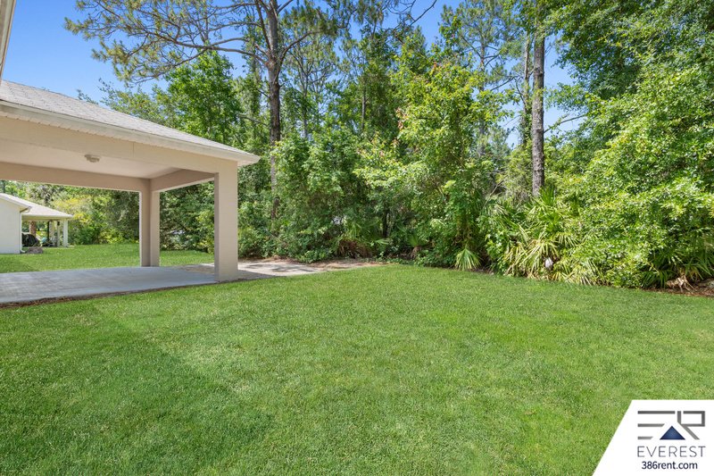 SPACIOUS 3+DEN/2/2 IN DESIRABLE LEHIGH WOODS property image