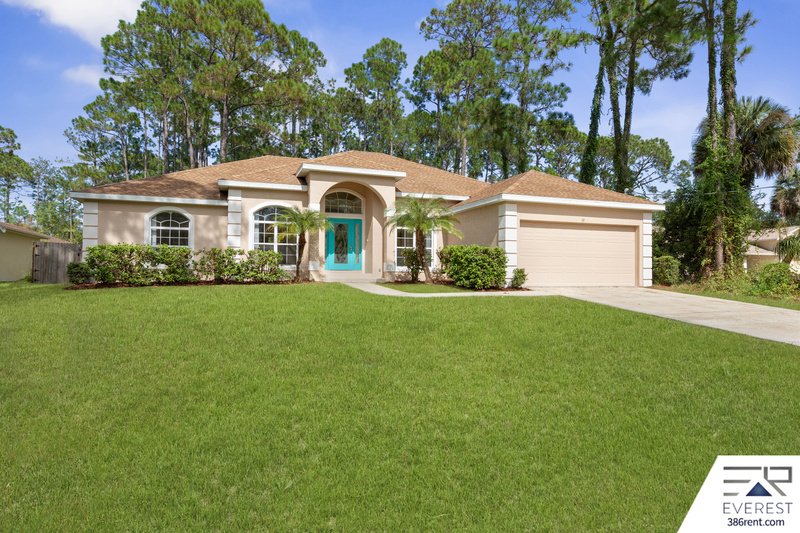 NEWLY REMODELED, FULLY FENCED 3/2/2 ON A CUL DE SAC IN PINE LAKES property image