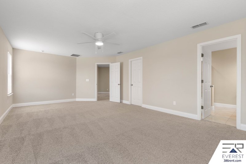 FULLY FENCED 5/2.5/2 IN DESIRABLE MATANZAS WOODS property image