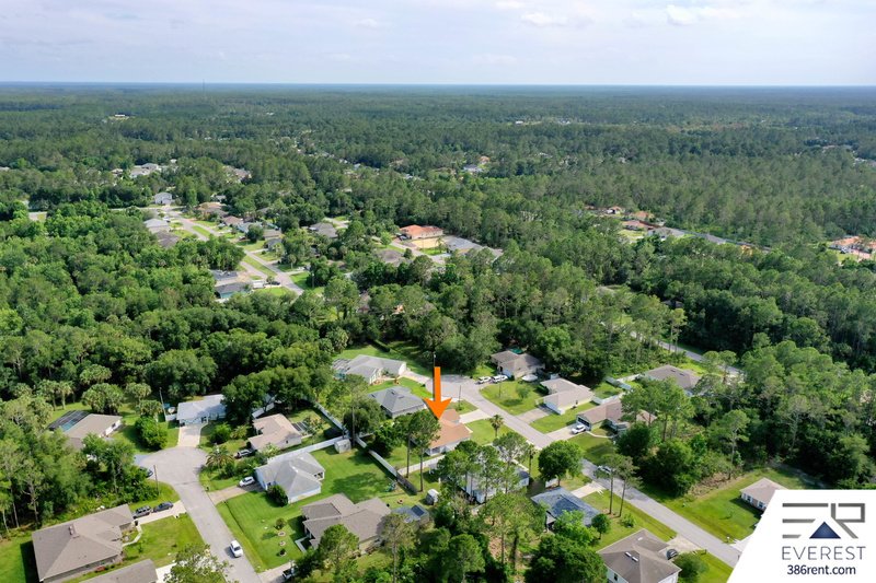 FULLY FENCED 3/2/2 ON A CUL DE SAC IN DESIRABLE SEMINOLE WOODS property image