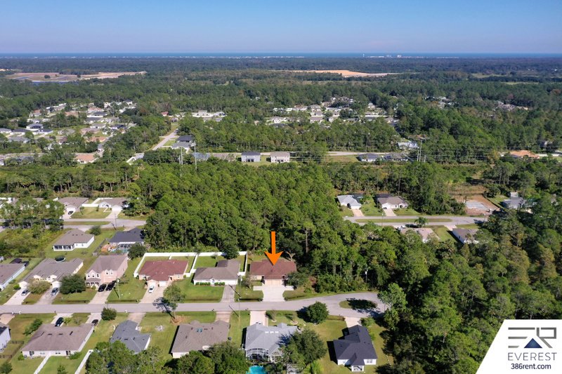 3/2/1 TOWNHOME ON A CUL DE SAC IN SEMINOLE WOODS property image