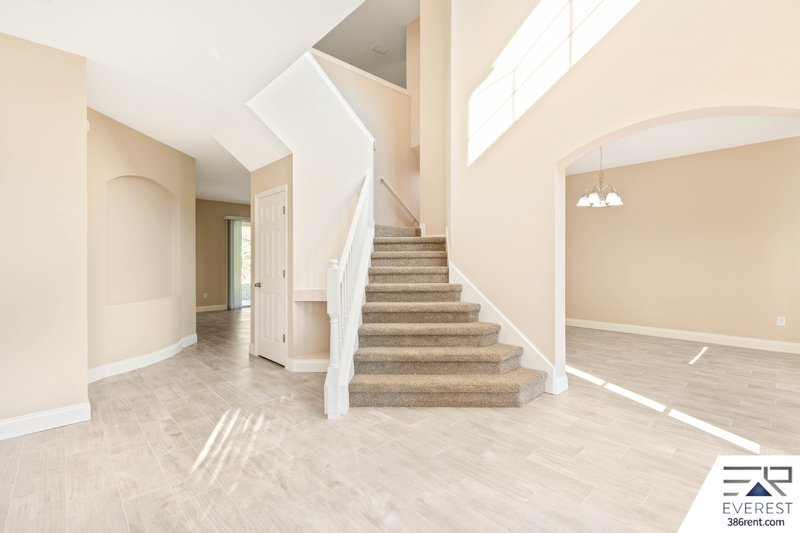 LIKE NEW, SPACIOUS 5/3/3 IN DESIRABLE INDIAN TRAILS property image