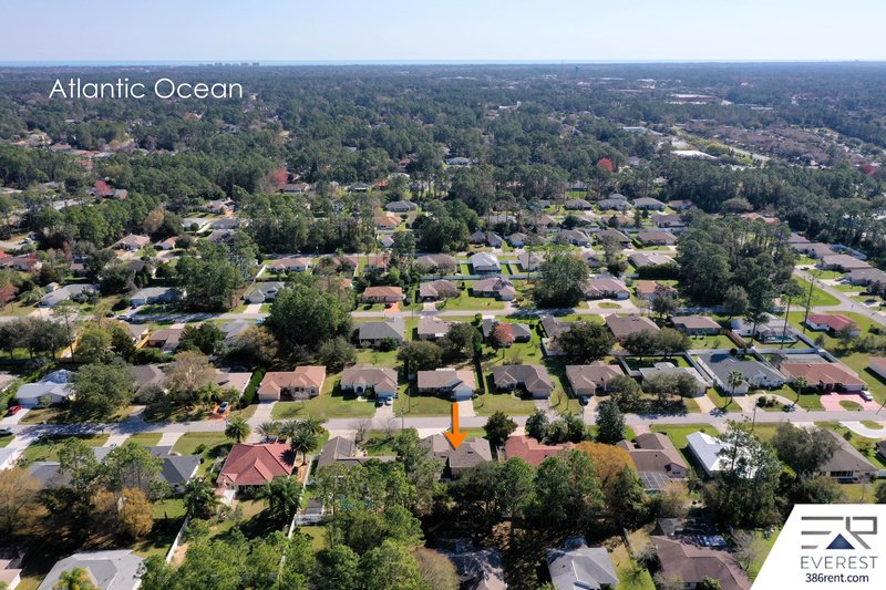 LIKE NEW, SPACIOUS 5/3/3 IN DESIRABLE INDIAN TRAILS property image