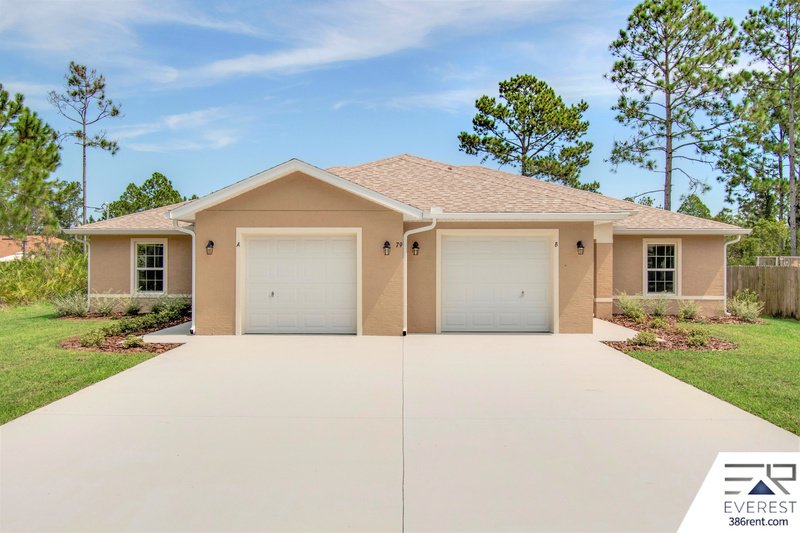 COZY 3/2/1 TOWNHOME IN BEAUTIFUL SEMINOLE WOODS property image
