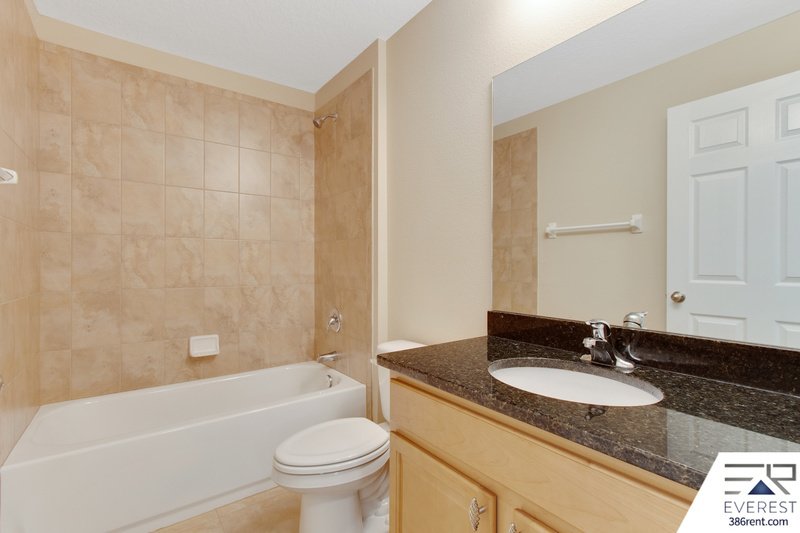 COZY 3/2/1 TOWNHOME IN BEAUTIFUL SEMINOLE WOODS property image