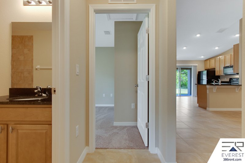 COZY 3/2/1 TOWNHOME IN BEAUTIFUL SEMINOLE WOODS property image