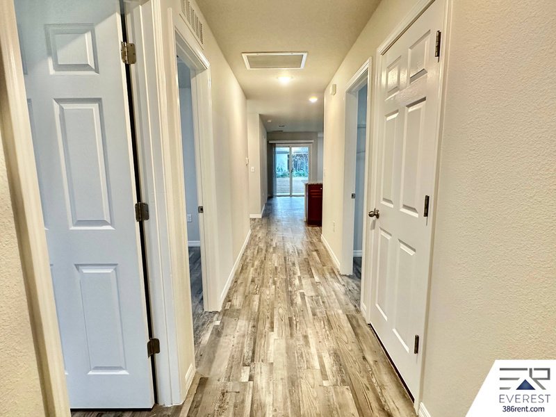 COZY 3/2/1 TOWNHOUSE IN POPULAR LEHIGH WOODS property image