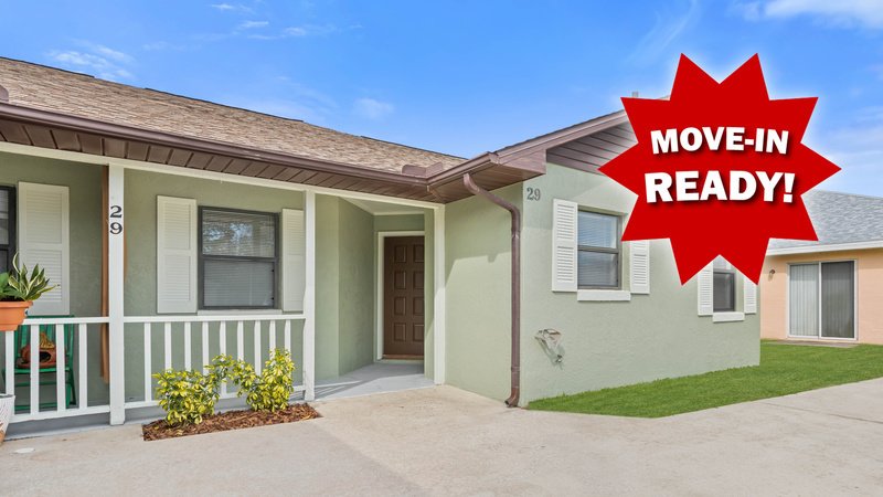 LIKE NEW 3/2/2 IN DESIRABLE PINE LAKES property image
