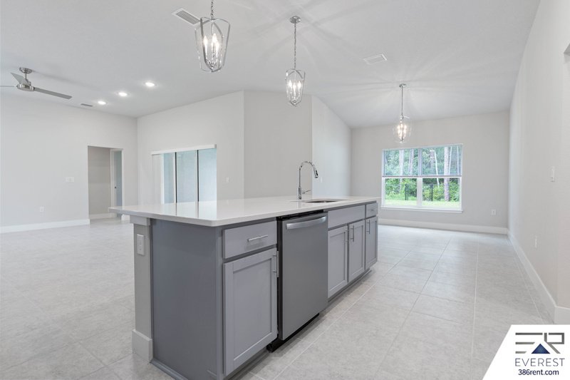 FULLY FENCED 3/2/2 ON A CUL DE SAC IN BEAUTIFUL QUAIL HOLLOW property image