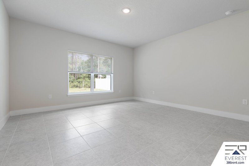FULLY FENCED 3/2/2 ON A CUL DE SAC IN BEAUTIFUL QUAIL HOLLOW property image