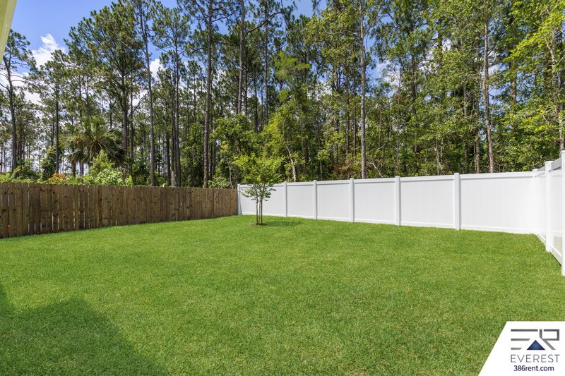 Brand New, fully fenced on a quiet cul-de-sac property image
